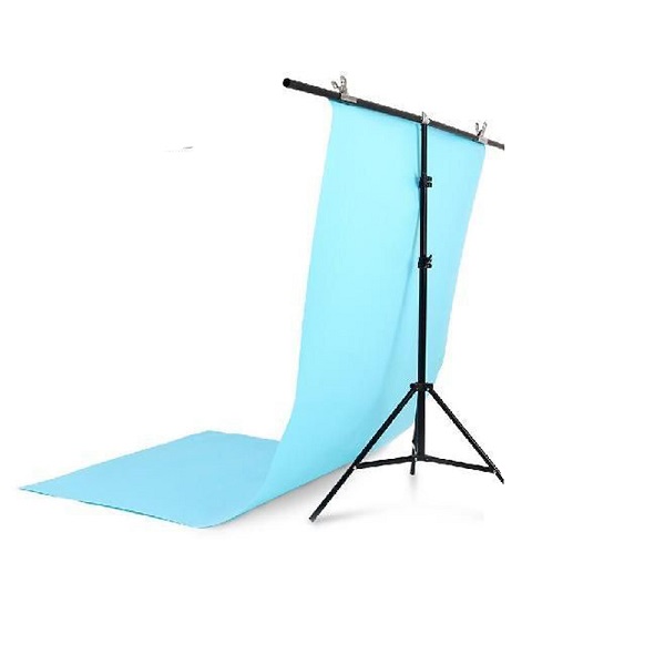 CICLORAMA CON 2 TELAS DE 1.5*2MTS 