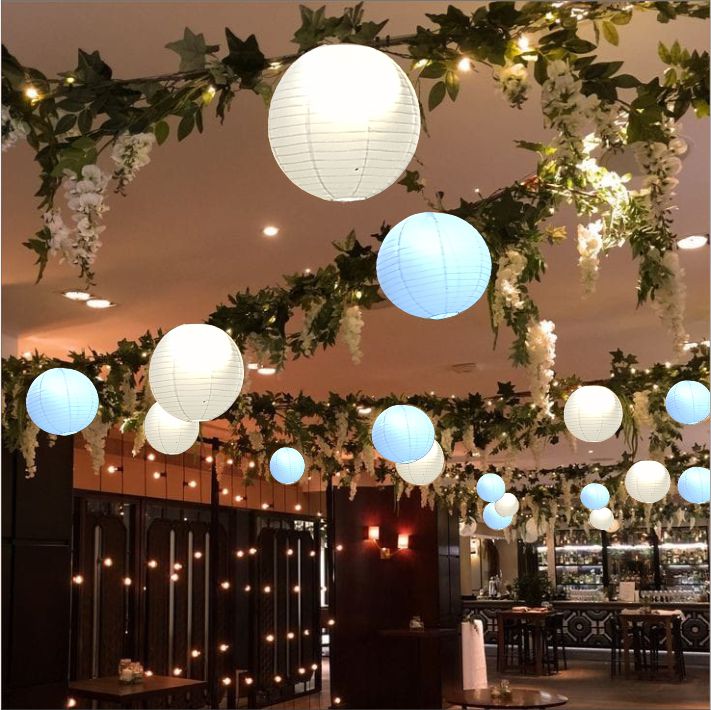 Series de luz Led Decorativas Bodas Xv Años Eventos Fiestas 22.8 Metros luces mezcladas una es cálida y la otra es fría incluye 20 esferas chinas