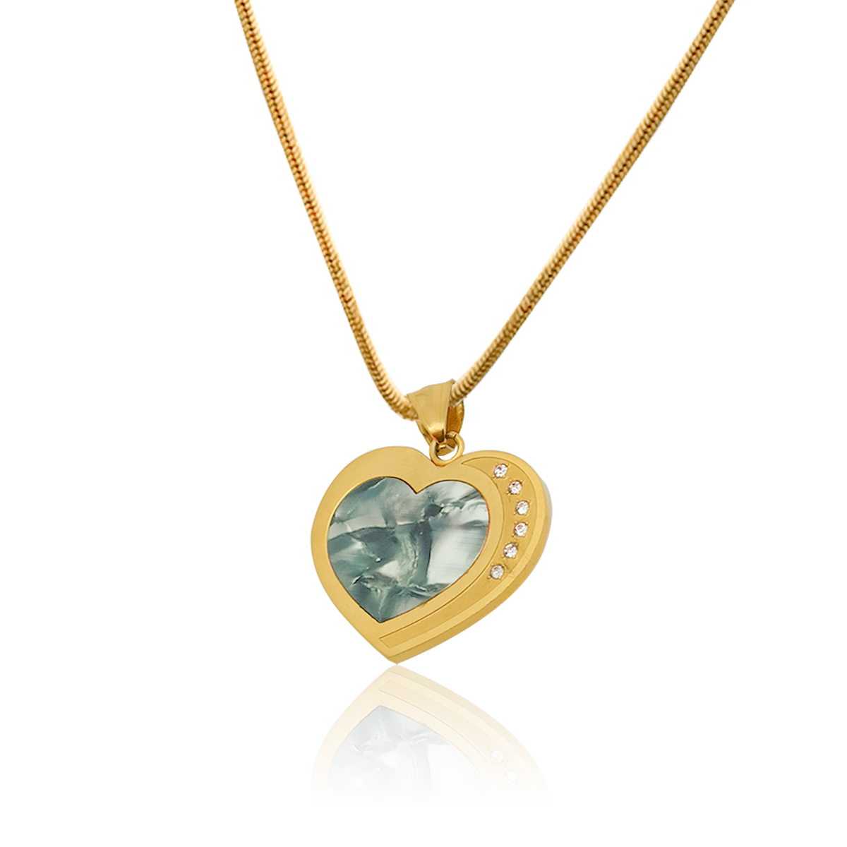 Dije Oro 18k Laminado#136 En Forma De Corazón Y Zirconias Alto 3.6 cm Ancho 2.9 cm