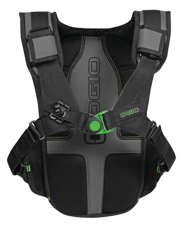 Ogio Mach 5 D3O : un sac à dos moto avec protection dorsale intégrée