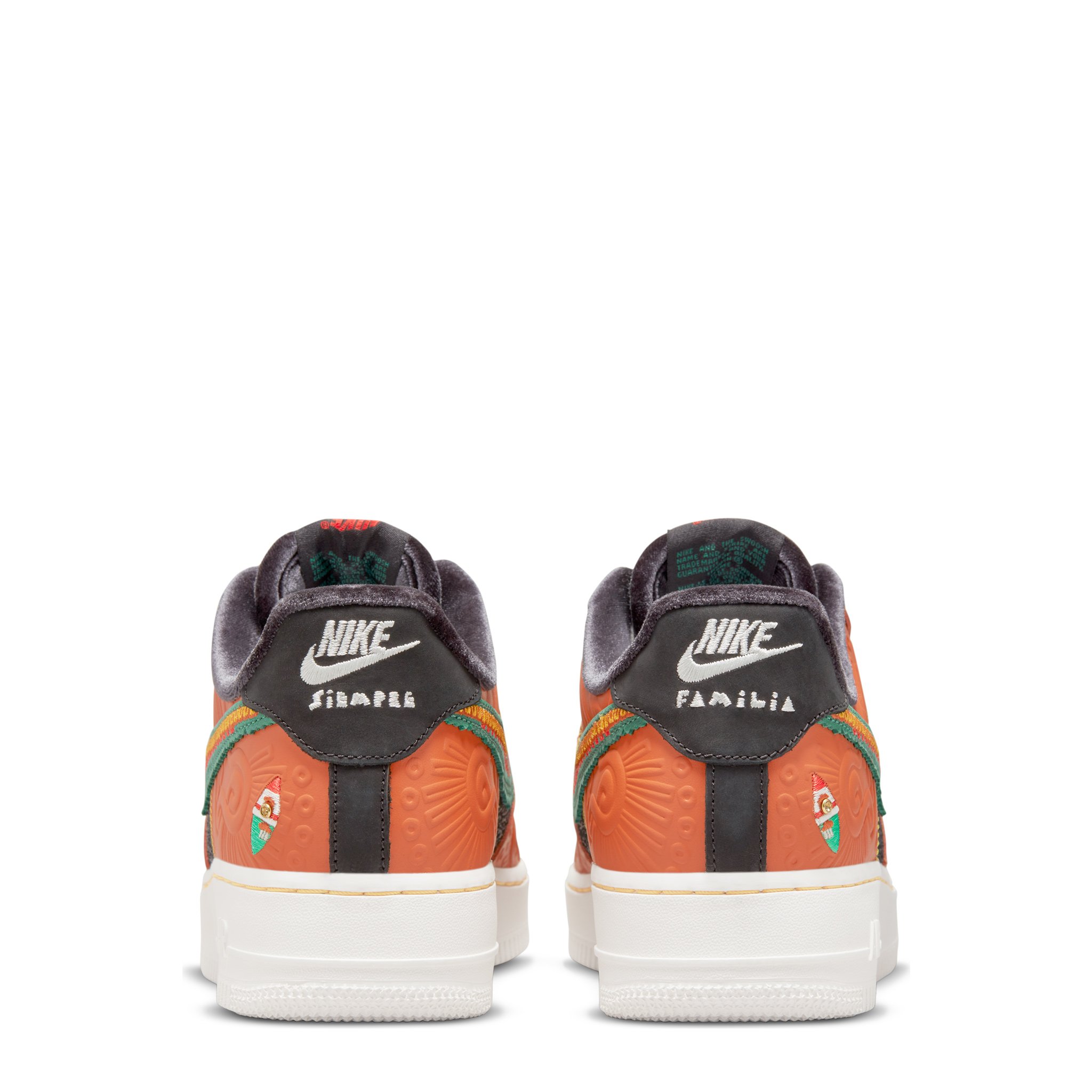 TENIS NIKE AIR FORCE 1 ´07 LX DIA DE LOS MUERTOS (D02157816)