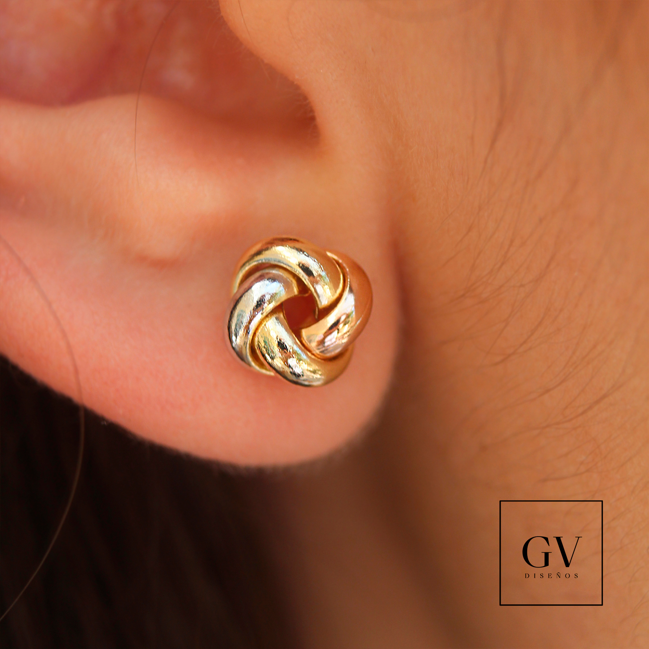 Aretes Nudo De Oro Florentino De 14 Kilates