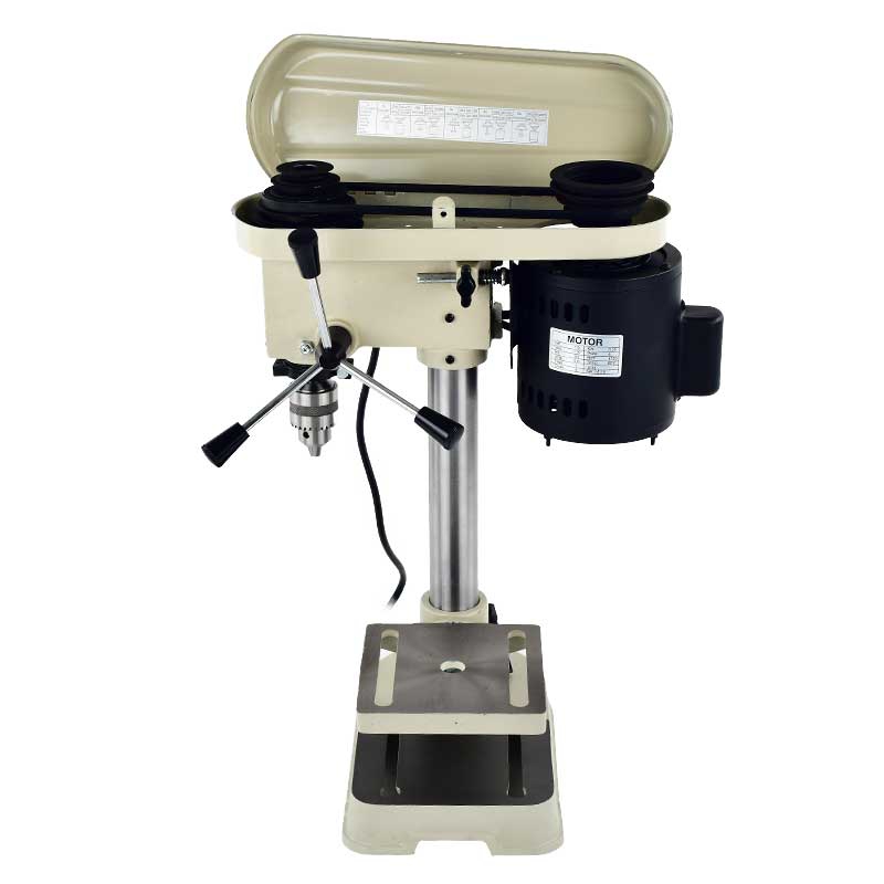 Taladro De Banco MAKITA TB131 de 5 Velocidades Capacidad: Acero: 13 mm (1/2 pulg.) Madera: 24 mm (15/16 pulg.)