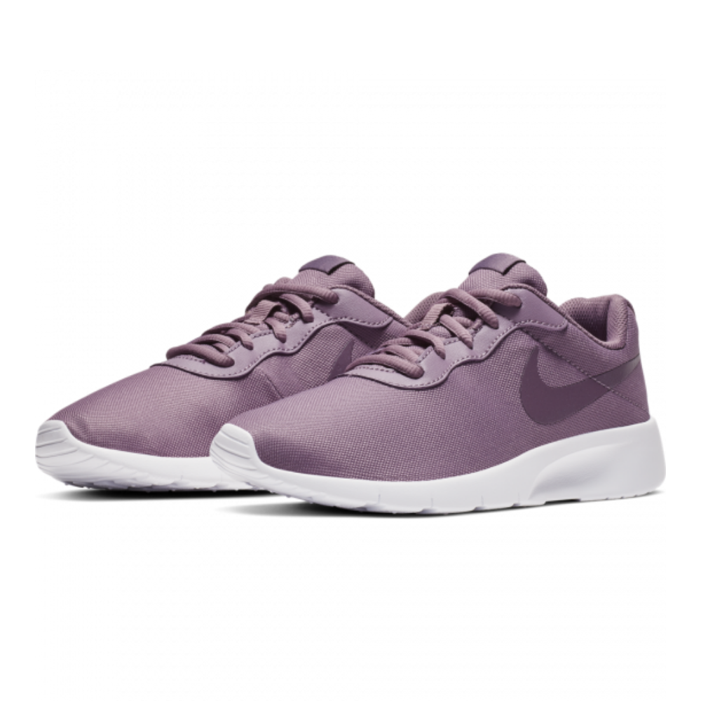 Tenis Nike Para Niña Tanjun Gs 818384 504