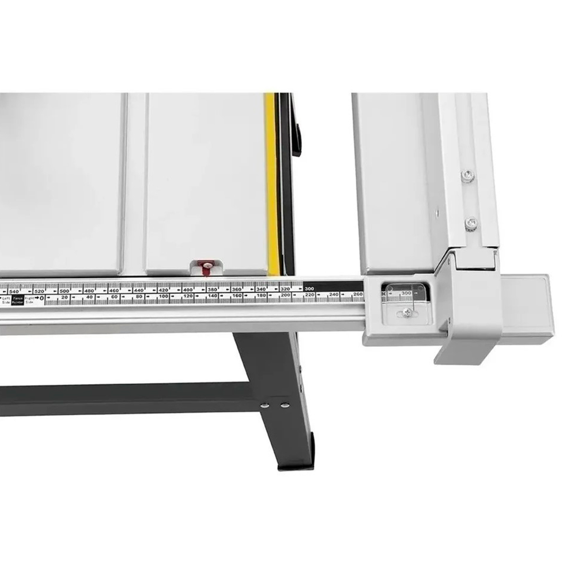 Sierra de Banco o Mesa Stanley SST1801 Capacidad de Corte de 76 mm   Motor de 1800 Watts     Voltaje 120V