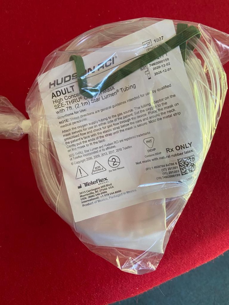 Mascarilla Para Oxigeno de Concentración Alta Adulto c/tubo y Bolsa 