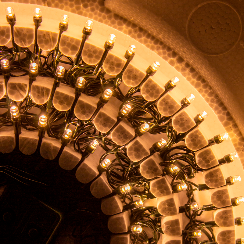 Serie de Luces Navideña 300 Led Musical Luz Calida 13.5 Mts