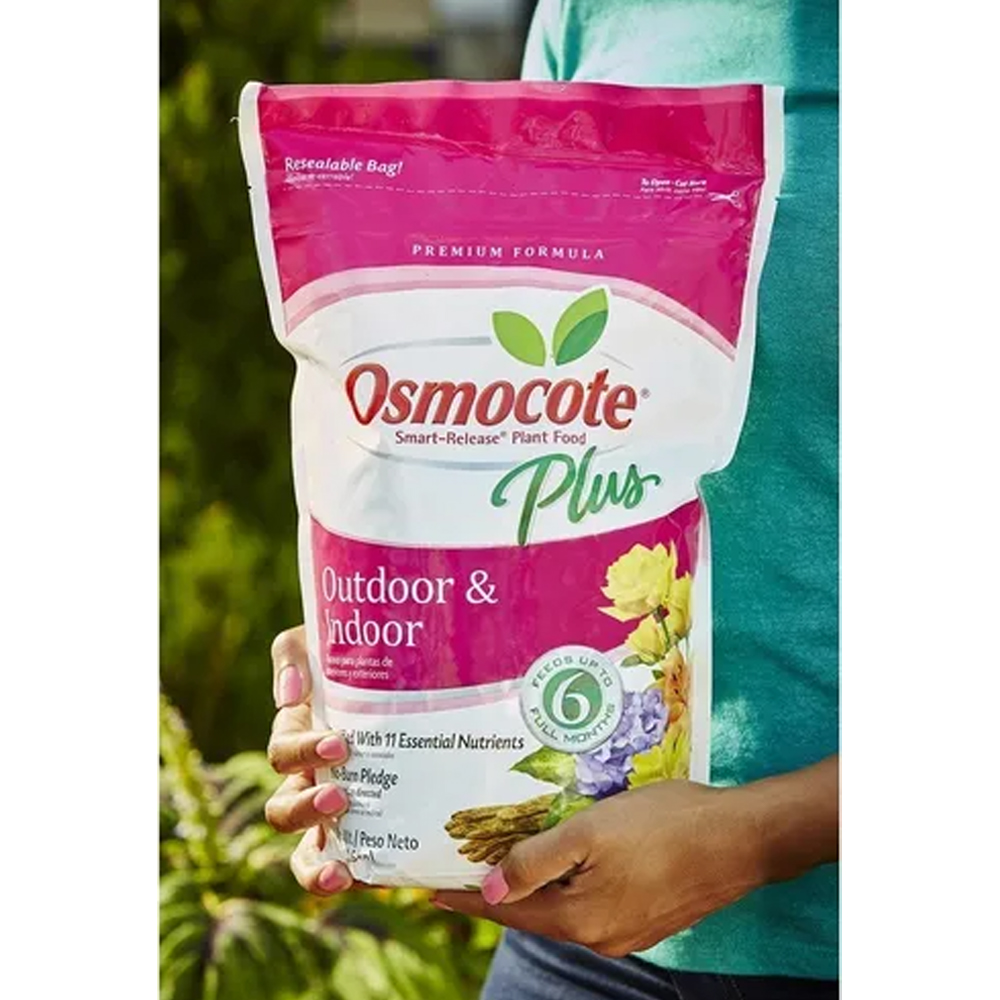 ALIMENTO PARA PLANTAS DE INTERIOR Y EXTERIOR OSMOCOTE PLUS® 3.6 KG
