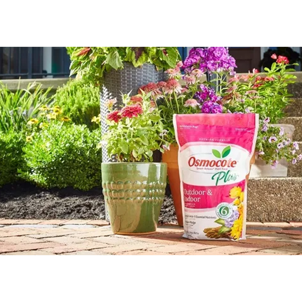 ALIMENTO PARA PLANTAS DE INTERIOR Y EXTERIOR OSMOCOTE PLUS® 3.6 KG
