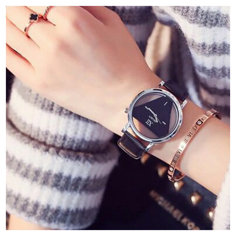 Reloj Hombres Mujeres Triangular De Moda Creativo Elegante