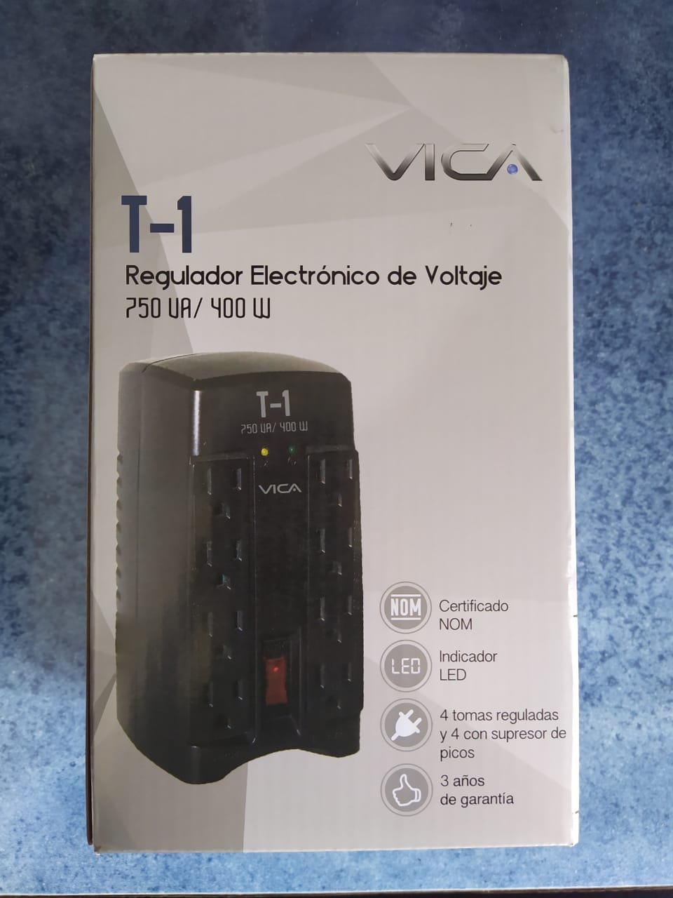 REGULADOR ELECTRÓNICO DE VOLTAJE 750 VA 400 WATTS 8 TOMAS 5-15R ENERGIA NEGRO SMART TV CEL PANTALLA
