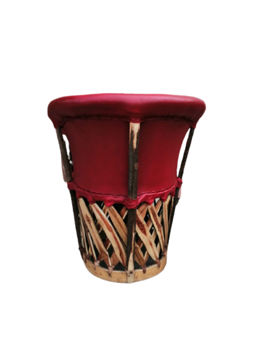 Silla Equipal Tradicional Color Tinto