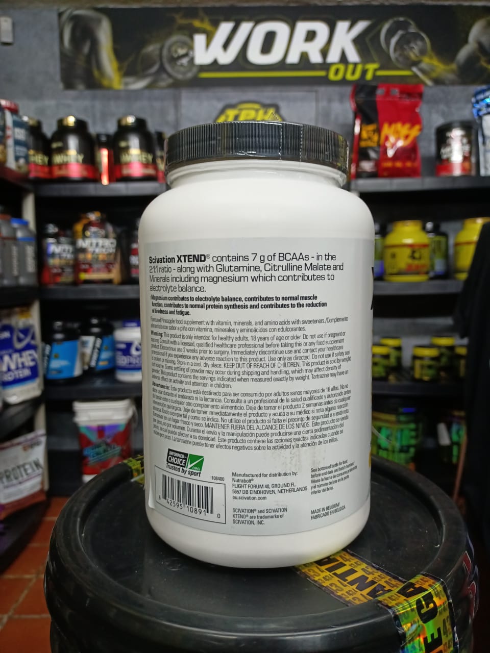 XTEND BCAAS 90 SERVICIOS 1.296 KG SABOR  FRESA KIWI