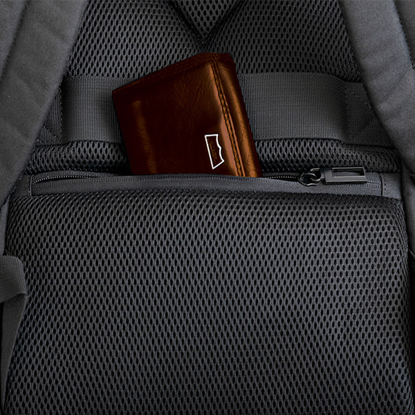 Mochila Backpack Porta Laptop, Con Puerto Usb Para Batería 