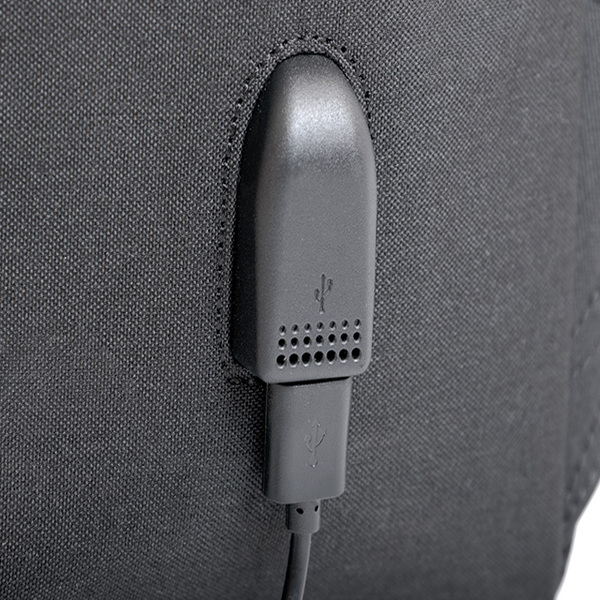 Mochila Backpack Porta Laptop, Con Puerto Usb Para Batería 