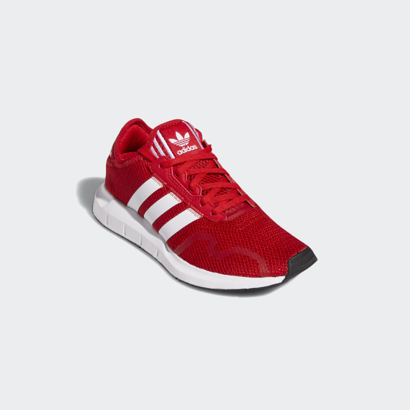 Tenis Adidas Swift Run Rojo Blanco de Niños
