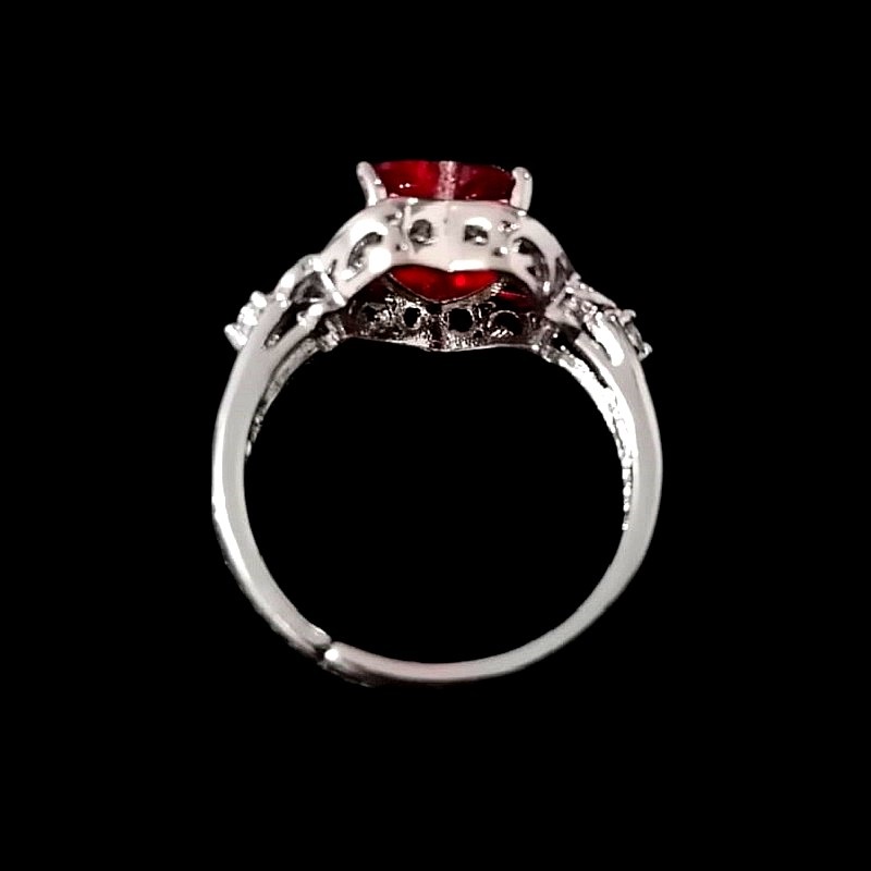 Anillo Corazon Rojo El Mexico QSF en Chapa de Rodio Ajustable SWAROVSKI ELEMENTS INCLUYE DE REGALO ARETES DIAMOND Y CAJA PARA REGALO