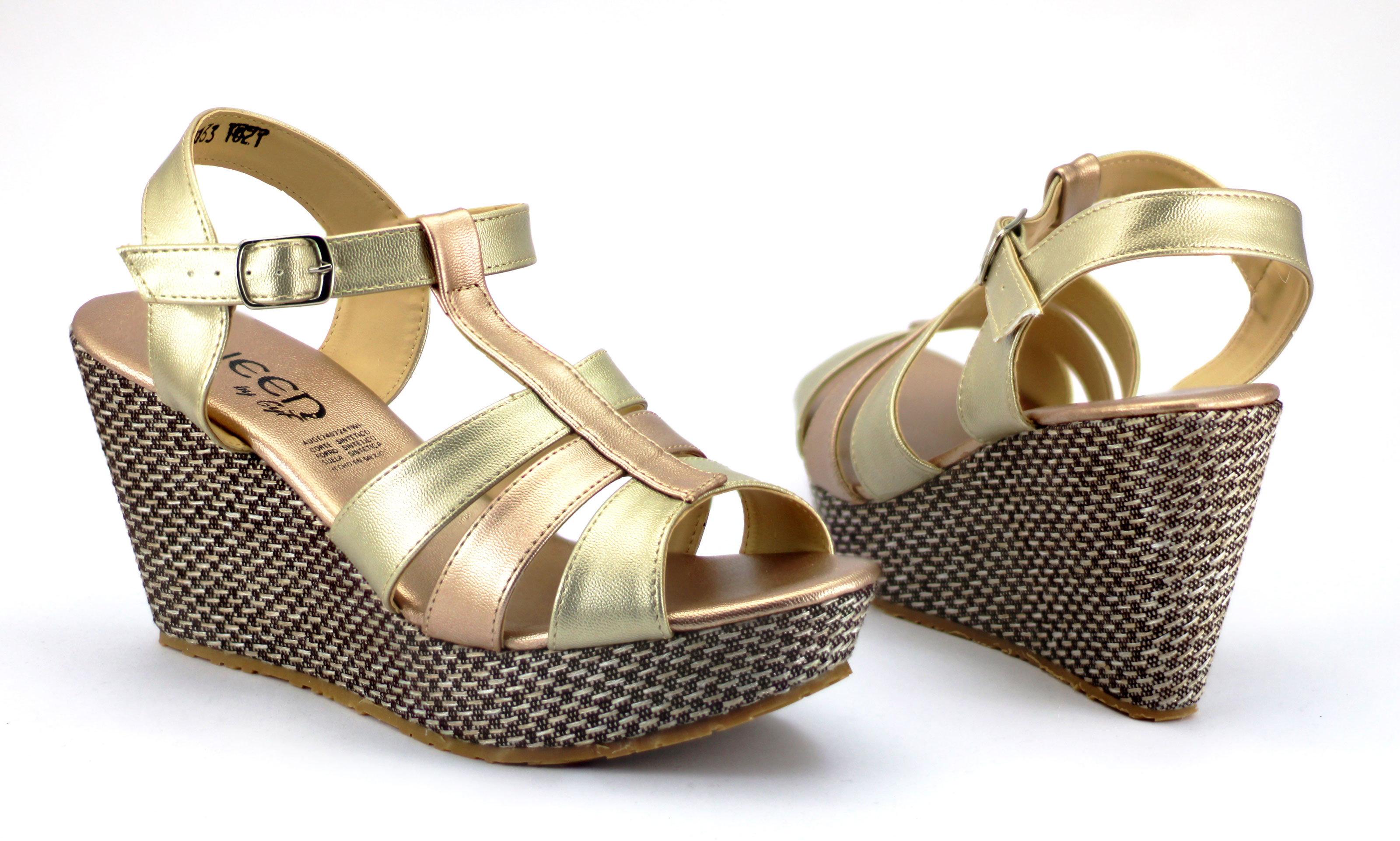 Calzado Para Mujer En Media Plataforma Tiras En Empeine