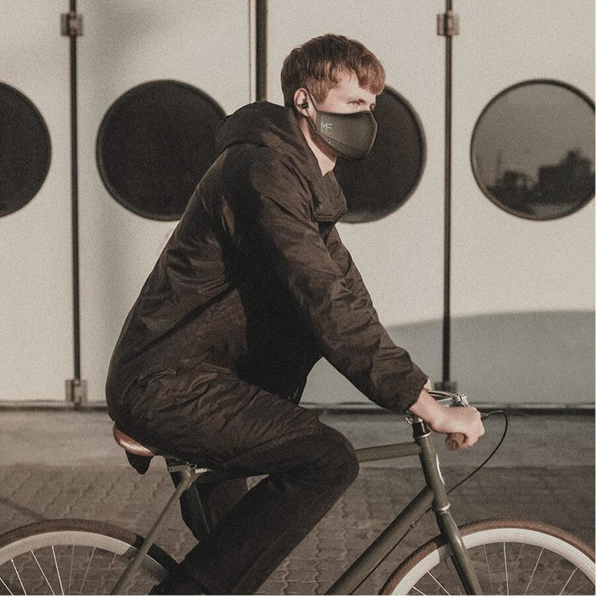 Audífonos Inalámbricos BT con Cubrebocas Inteligente Mediano-Grande MASKFONE