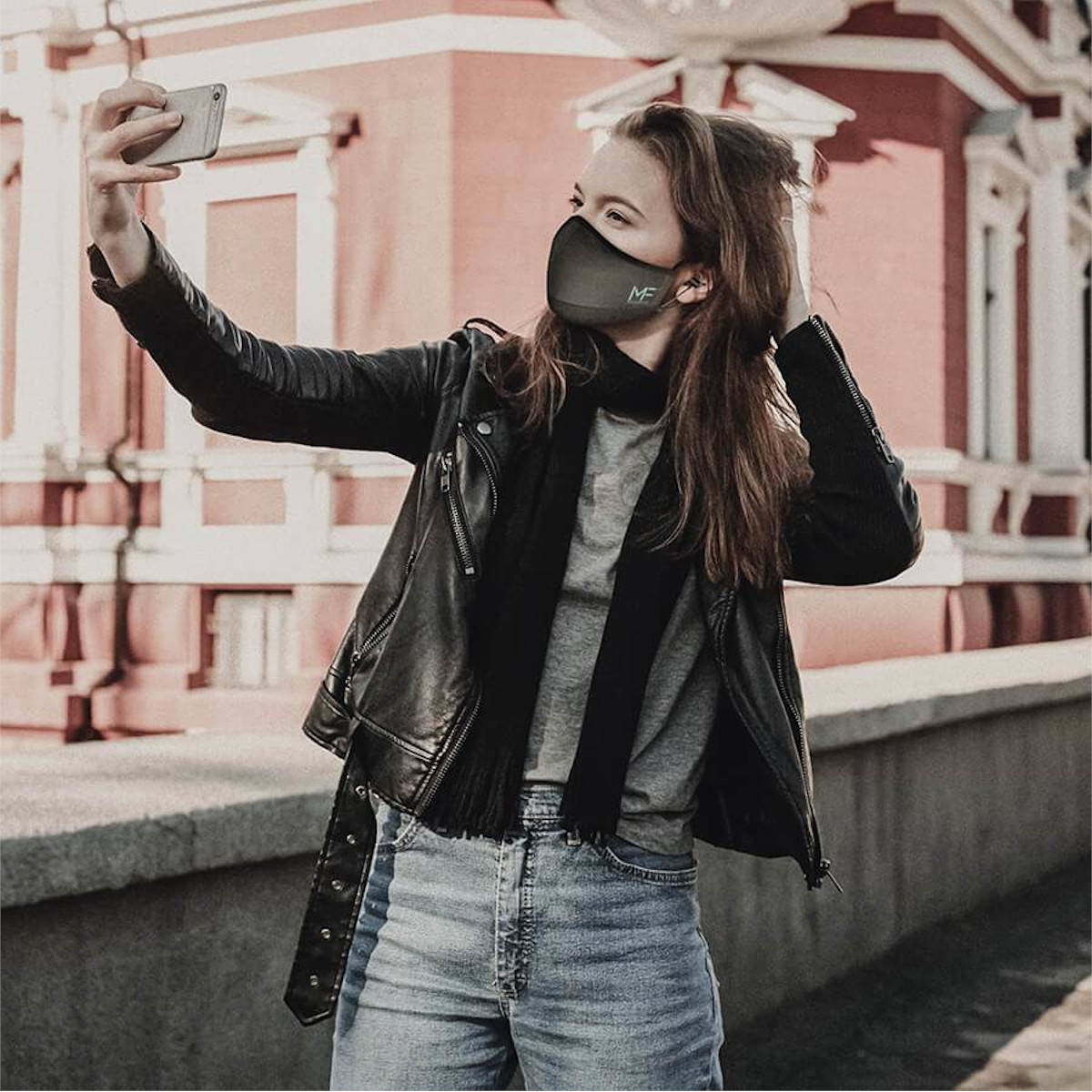 Audífonos Inalámbricos BT con Cubrebocas Inteligente Mediano-Grande MASKFONE