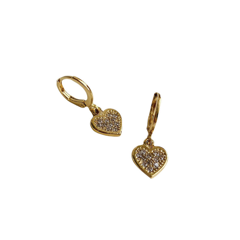 Arracaditas con corazón- Baño de oro 18K- Dorado