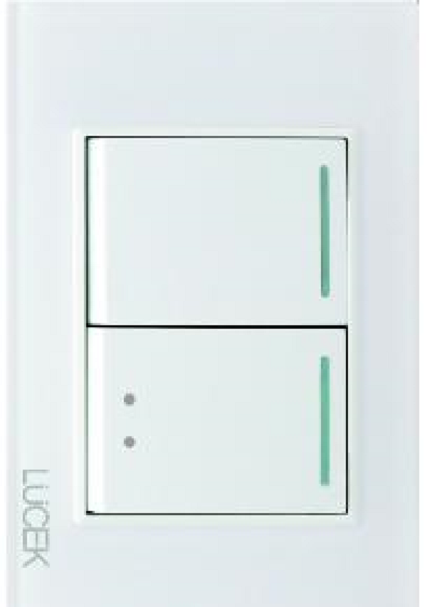 'BP02/3 'PLACA  CON 1 APAGADOR SENCILLO Y 1 DE ESCALERA DE 1.5 MÓDULOS LUCEK CRISTAL