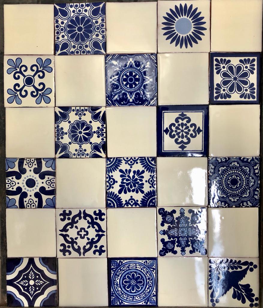 AZULEJOS DECORADO DE TALAVERA VIBRALTA CAJA 90 PZAS 10X10CM DOLORES HIDALGO