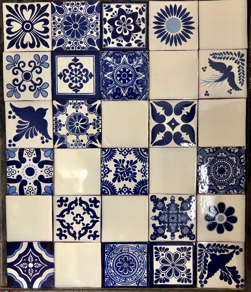 AZULEJOS DECORADO DE TALAVERA VIBRALTA CAJA 90 PZAS 10X10CM DOLORES HIDALGO