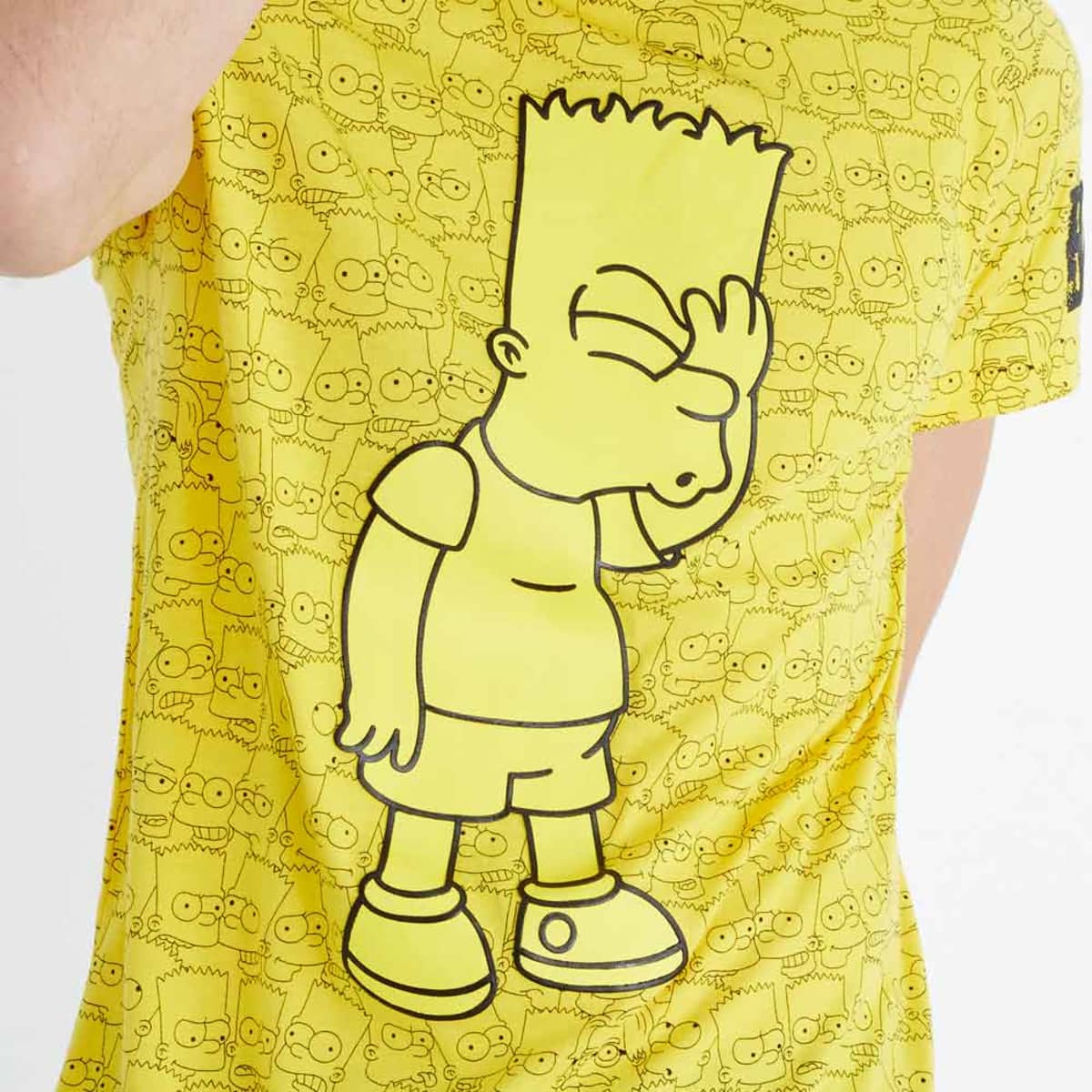 Playera para hombre de los Simpson, con múltiples impresiones de Bart Simpson, color amarillo, mod. 1011845