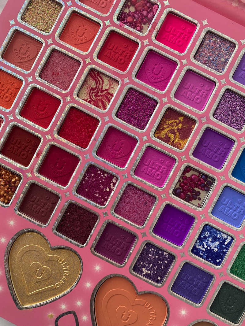 Paleta De Sombras, Iluminadores y Rubores Ultramo Barbie