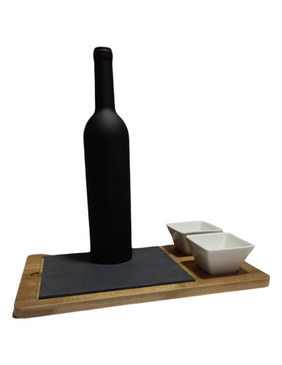 Tabla para entradas con salseros de porcelana y acc para vino 
