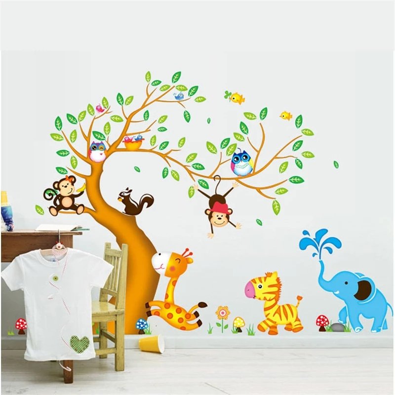 Vinilo decorativo para pared de árbol con animales, estándar 55 pulgadas de  ancho x 94 pulgadas de alto (esquema B) Simple Shapes®