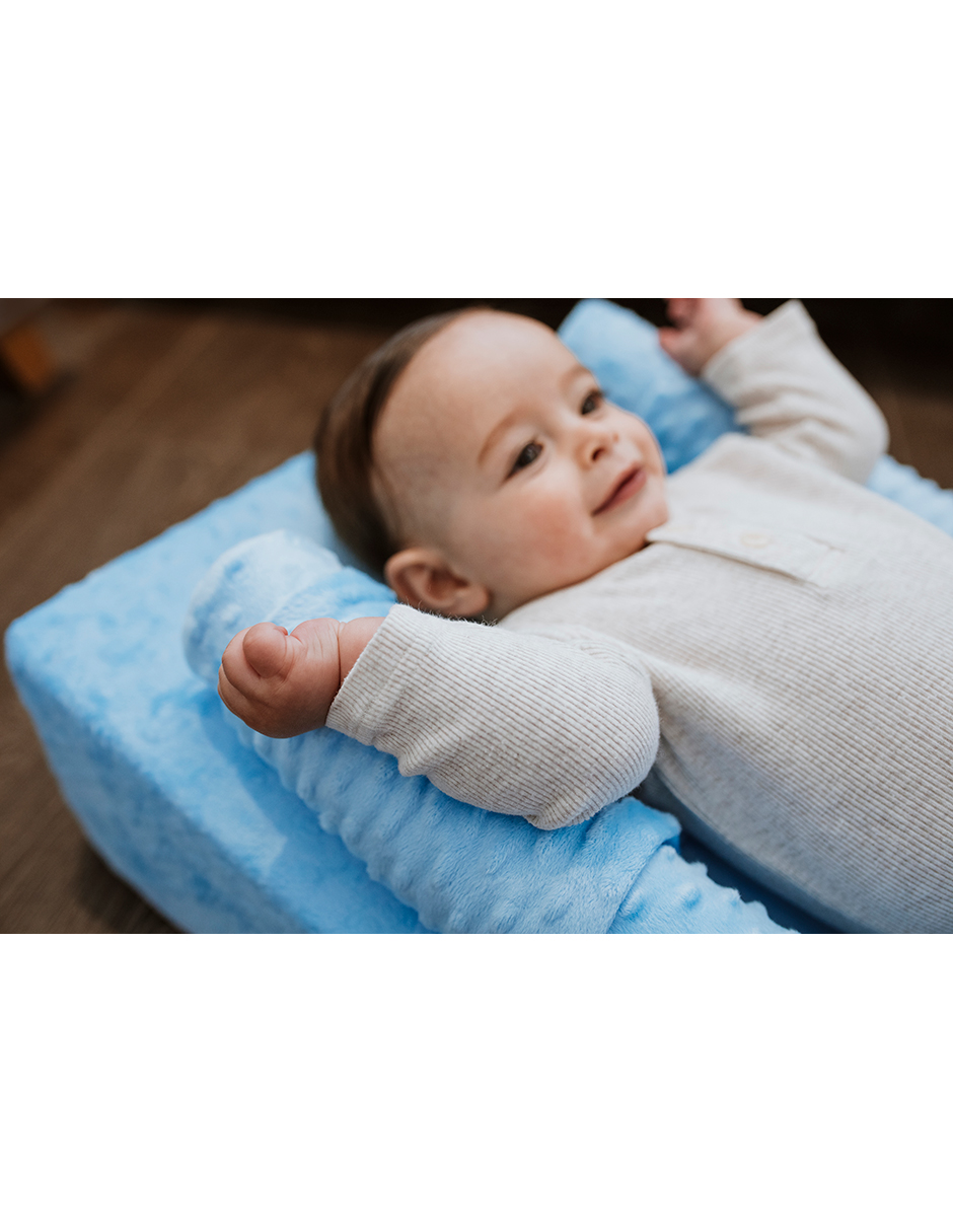 Babies and Kiddies® Cojín Anti Reflujo para Bebé con Sistema Anti Vuelco y Anti Derrape Almohada para Bebe Ajustable Colchón Cuna - Mediano Rosa
