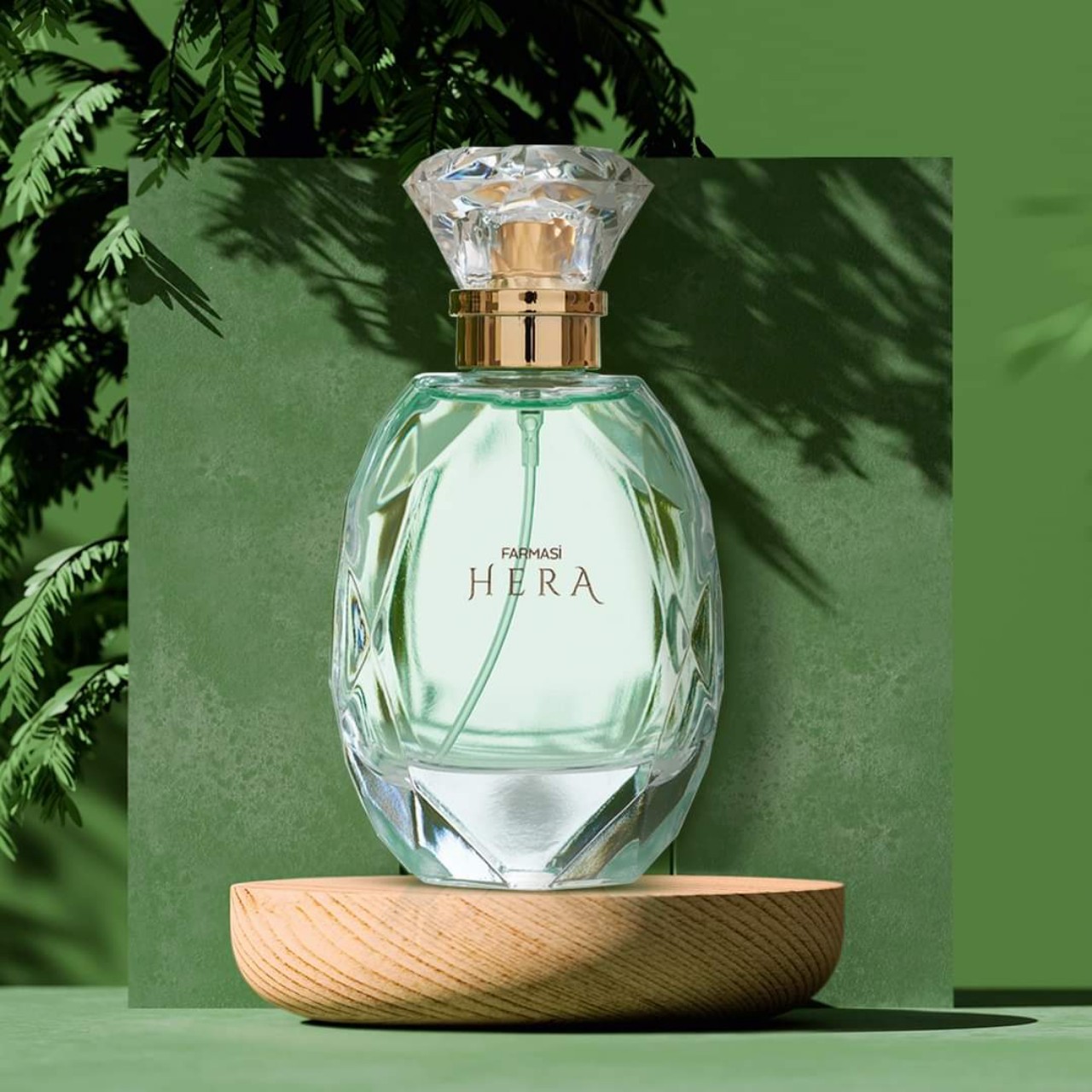 Hera Eau de Parfum by Farmasi