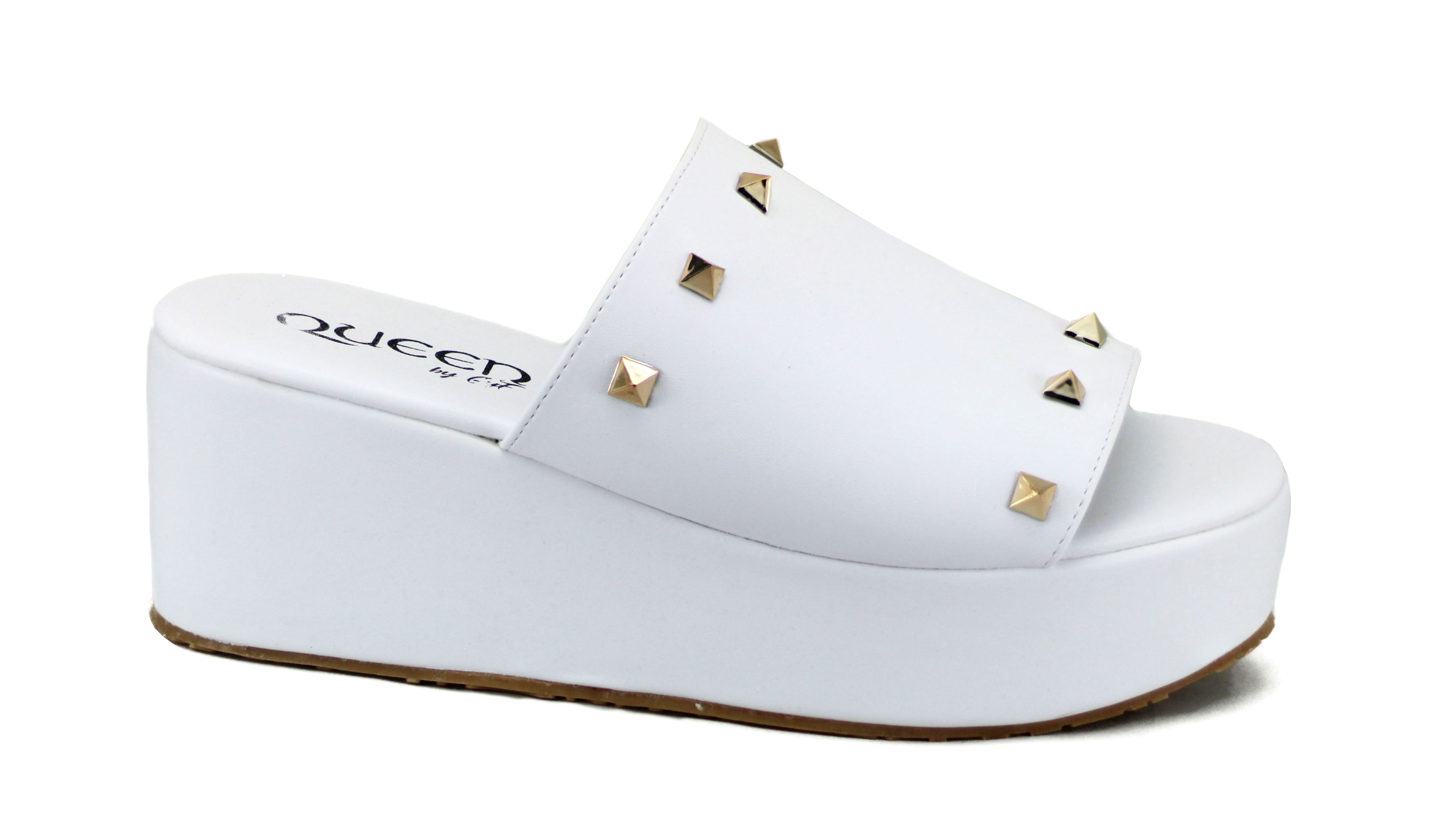 Plataforma Baja Para Mujer Chinela Con Estoperoles.