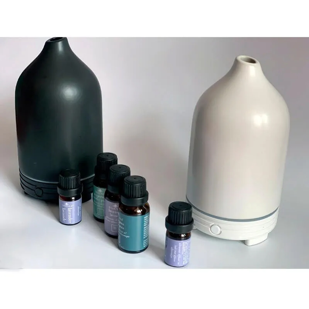 Difusor Eléctrico Essenza 2pzas Incluye 3 Aceites Esenciales