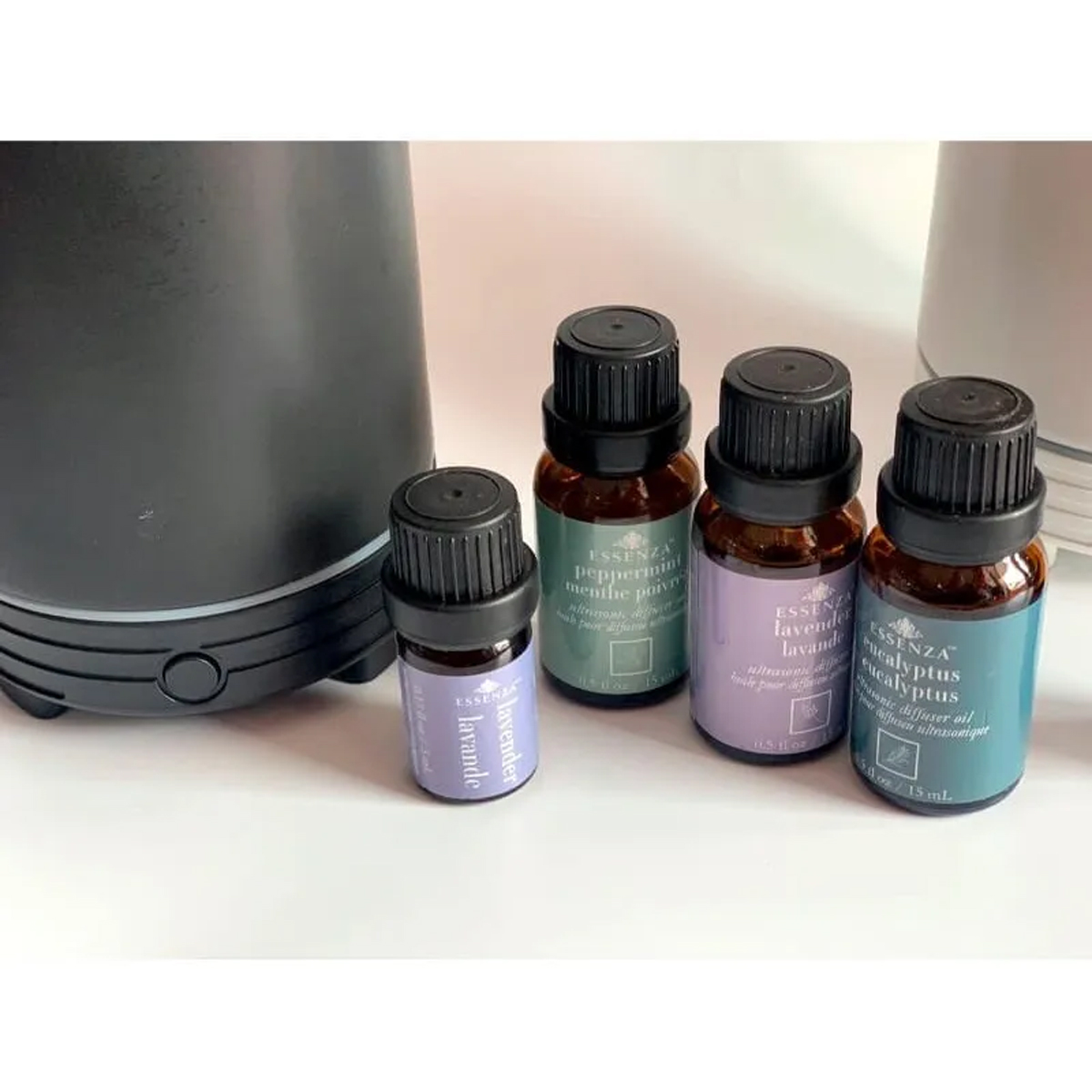 Difusor Eléctrico Essenza 2pzas Incluye 3 Aceites Esenciales