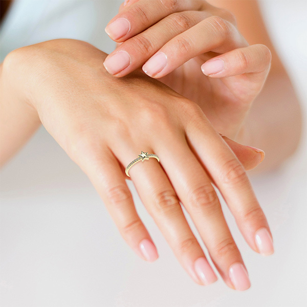 Anillo de promesa en Oro Amarillo de 10K Amelie Joyas