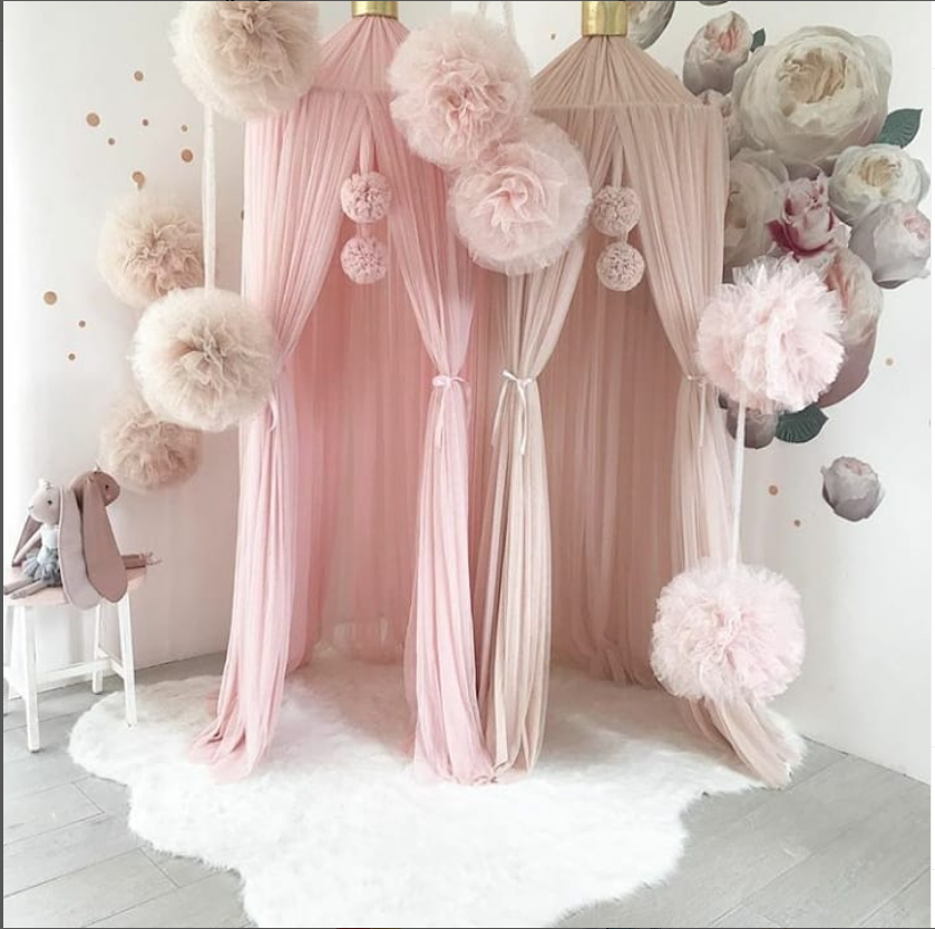 Pabellón PRINCESS Pompón mediano, Mosquitero decorativo NATURE GARTEN para el cuarto bebé, Para colgar, ROSA