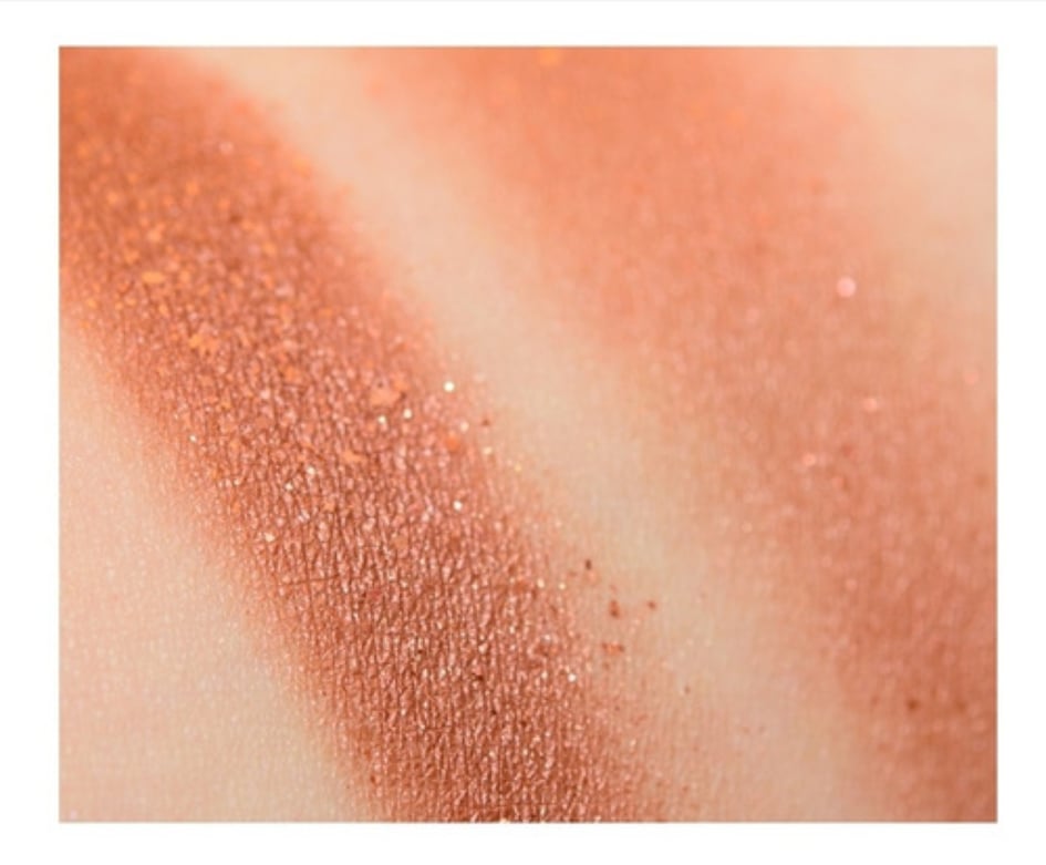 Iluminador versatil Fenty Beauty by Rihanna Kilawatt Foil Penny4uthots