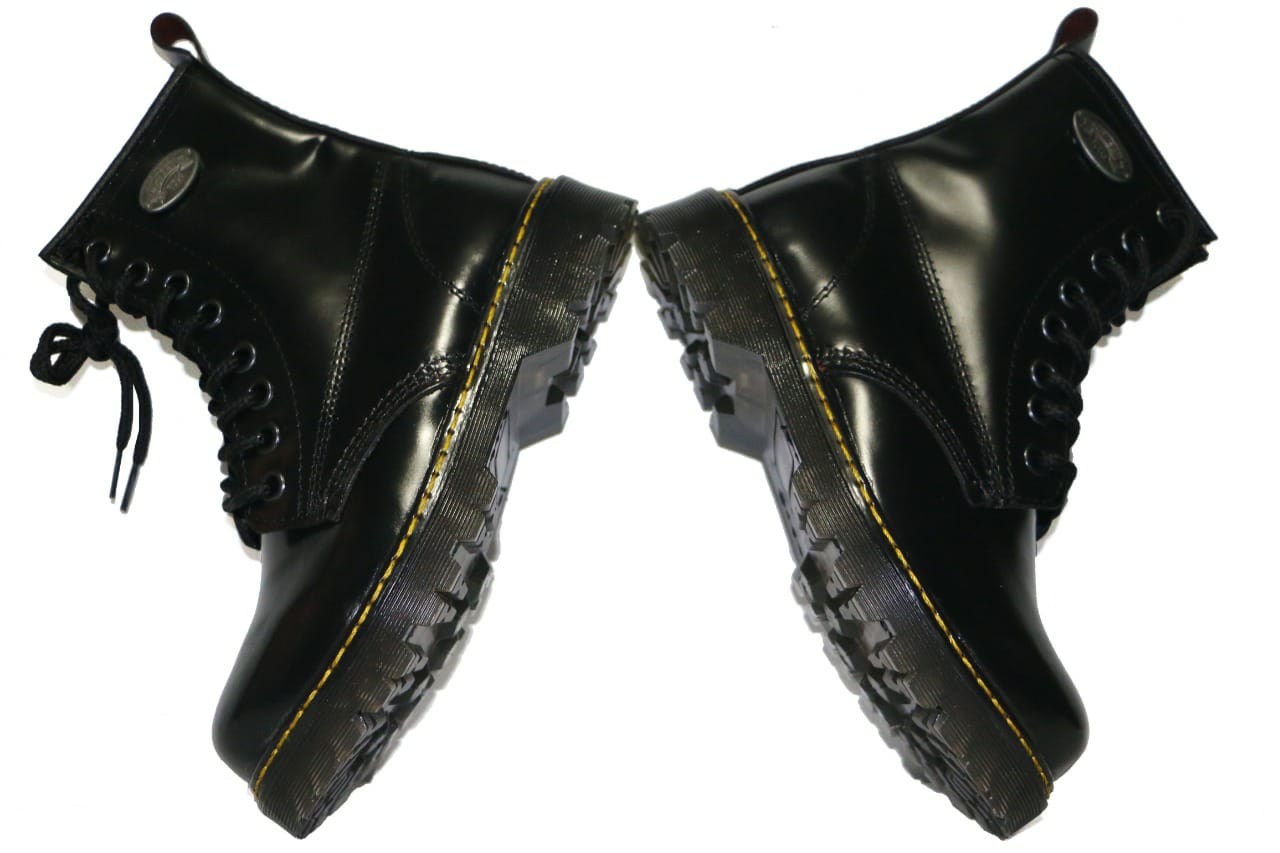 Nuevas Rock N` Roll. Botas Piel Estilo Ingles Martens Punk