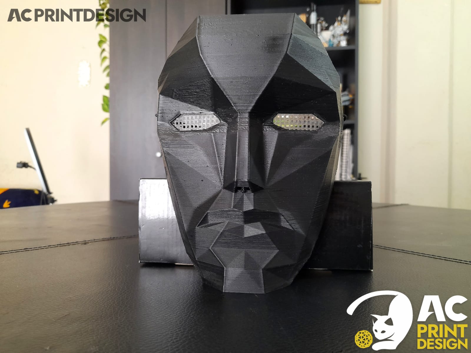 Mascara Del Organizador El Juego Del Calamar (squid Game)