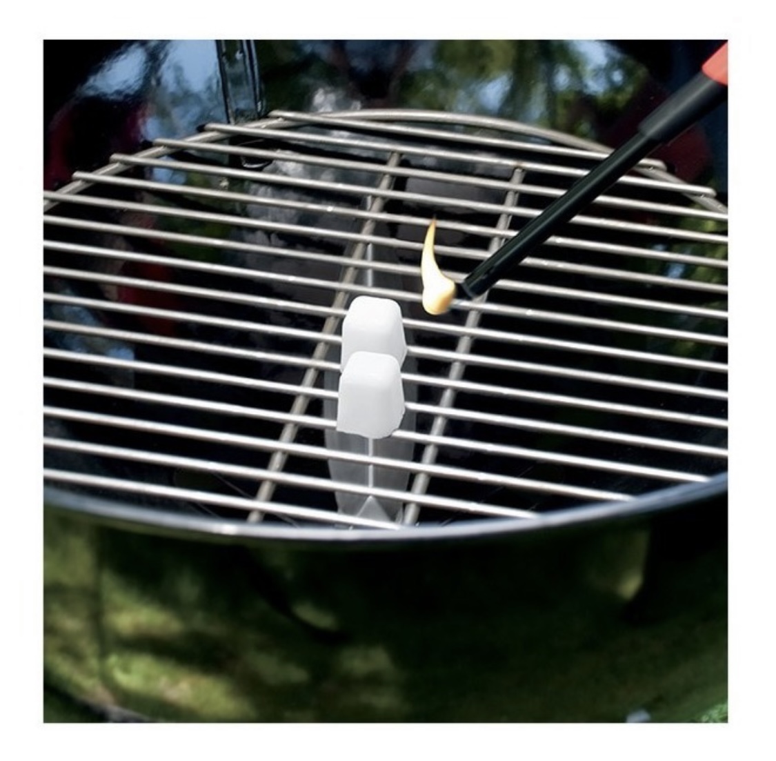 Cubos de parafina para encender carbón marca Weber 24 pzas