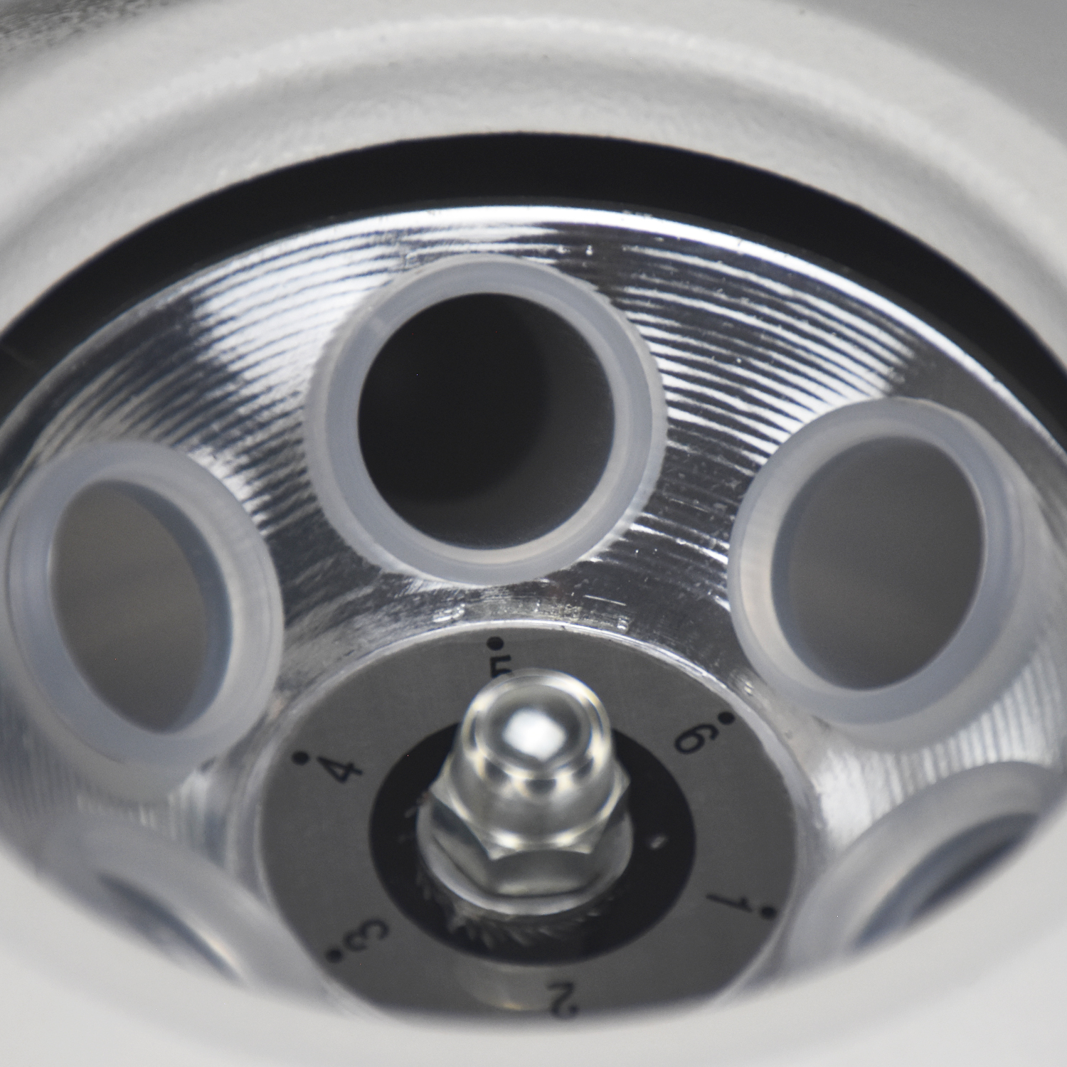 ZEIGEN Centrifugadora de Laboratorio 4000 RPM