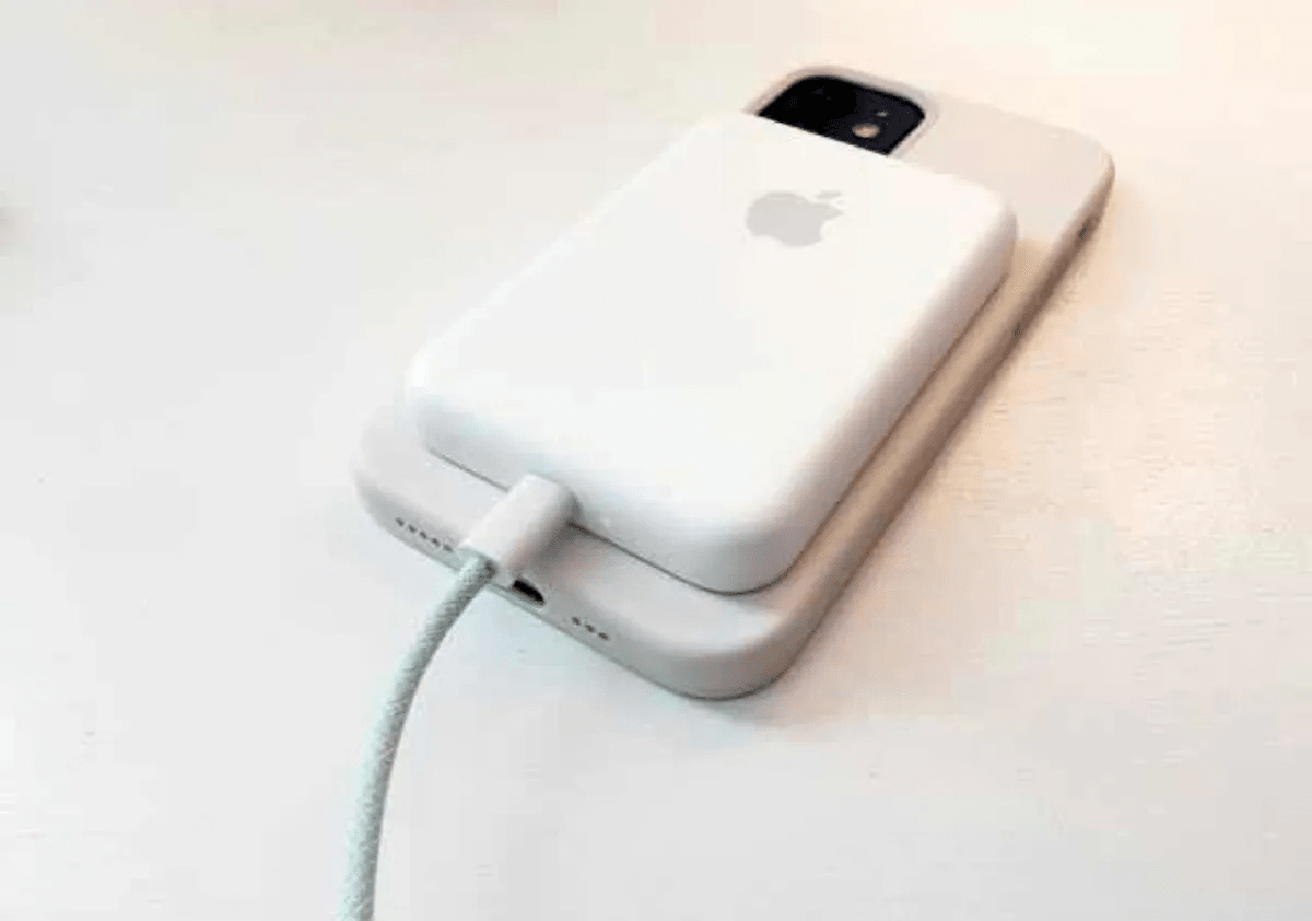 Magsafe Battery Pack OEM Premium Inalambrica comptatible con iPhone 12 - 13