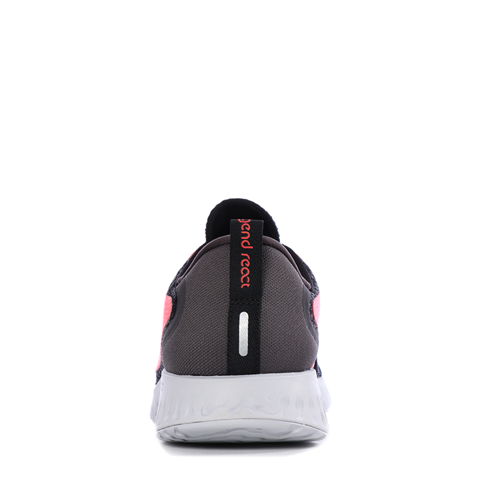 Tenis Nike Legend React