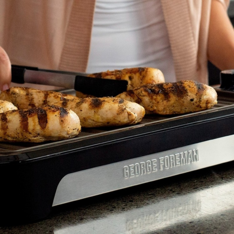 Asador Parrilla Eléctrica George Foreman Sin Humo Tamaño Fam