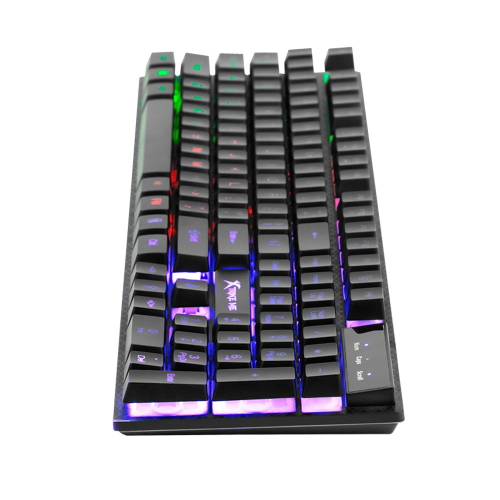 Teclado Gamer Slim con Luz Xtrike Me Color Negro