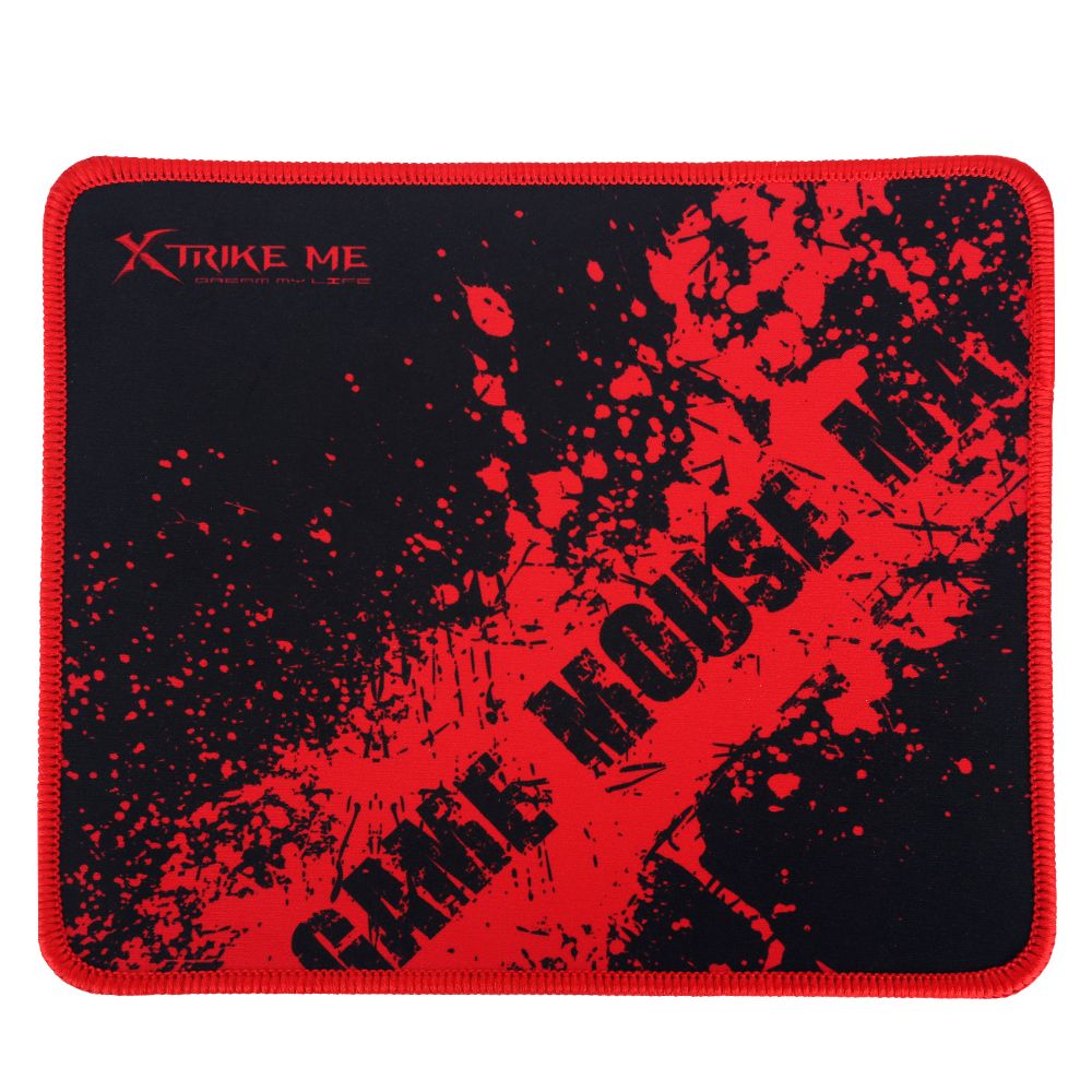 Combo Gamer 4 en 1 Teclado + Mouse + Audífonos + Mousepad Xtrike Me Color Negro