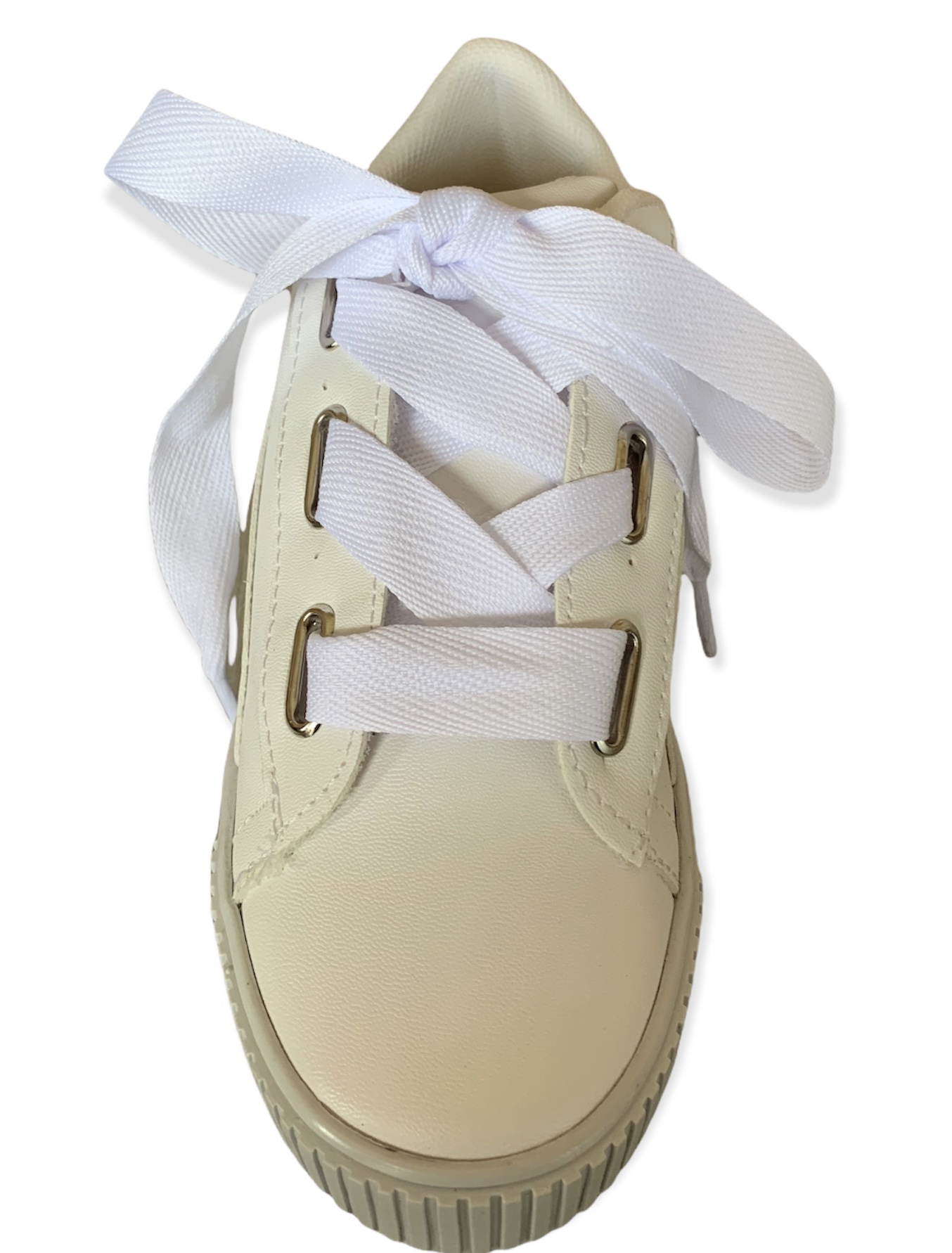 Tenis de moda para dama Hurka Color Hueso con agujetas gruesas